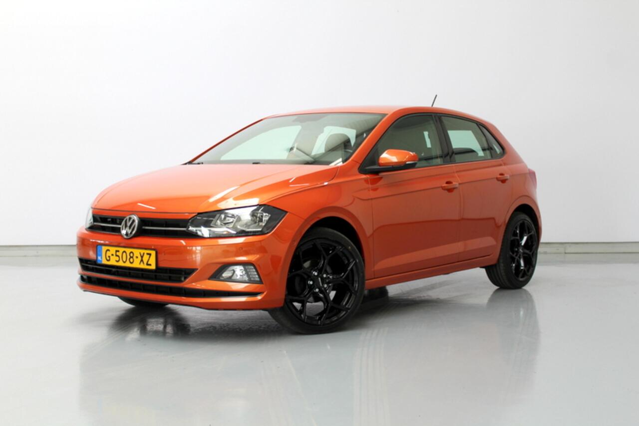 Volkswagen POLO 1.0 TSI Comfortline Business 96PK, AUTOMAAT | CARPLAY | ADAPTIEVE CRUISE CONTROLE | CLIMATE CONTROLE | HALF LEER | NAVIGATIE | NIEUWE LM-VELGEN/BANDEN 18"
