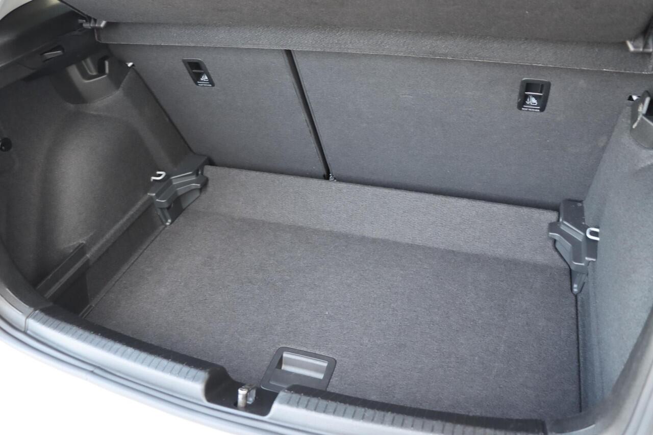 Volkswagen POLO 1.0 TSI Life Edition | Pano | LED | LMV