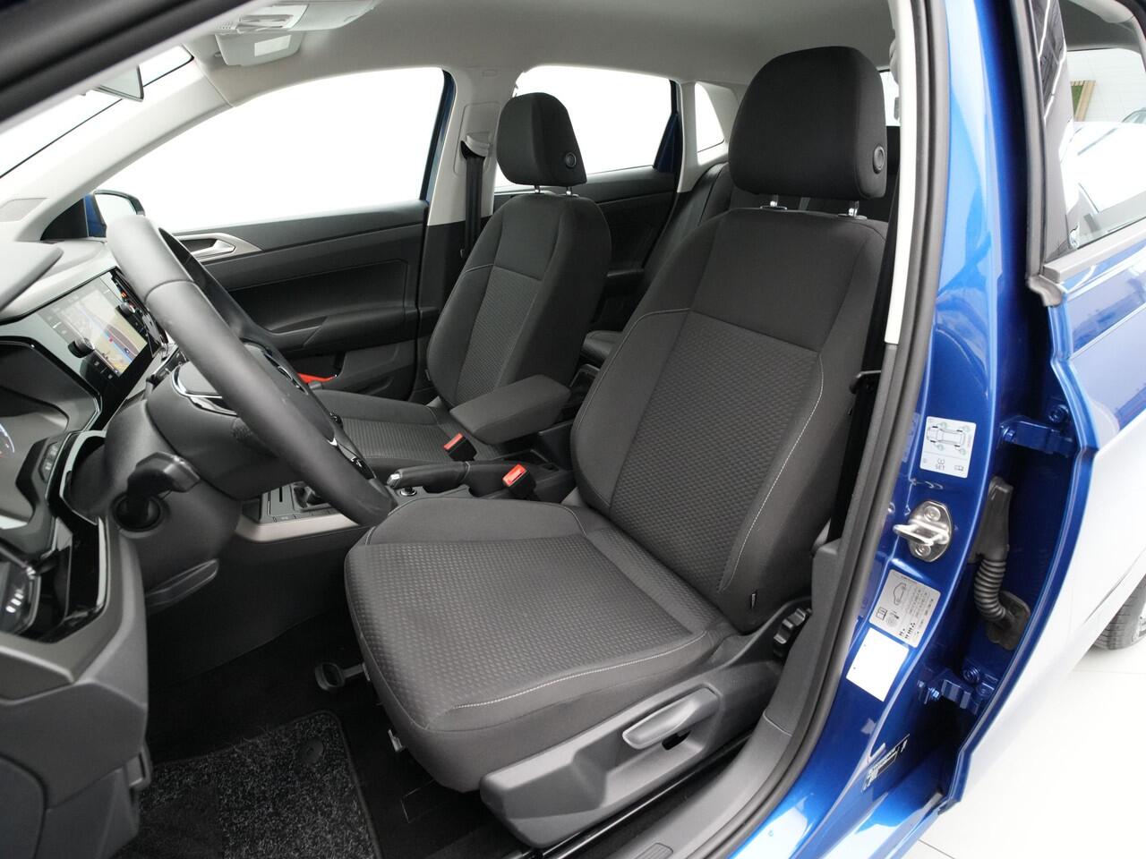 Volkswagen POLO 1.0 TSI 95pk Comfortline Navigatie Pdc Acc 238