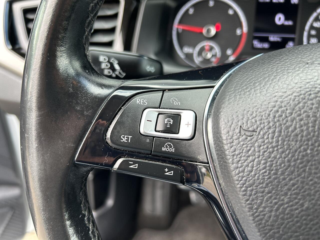 Volkswagen POLO 1.6 TDI Comfortline 50% deal 7.225,- ACTIE Airco / Cruise / Carplay / Telefoon