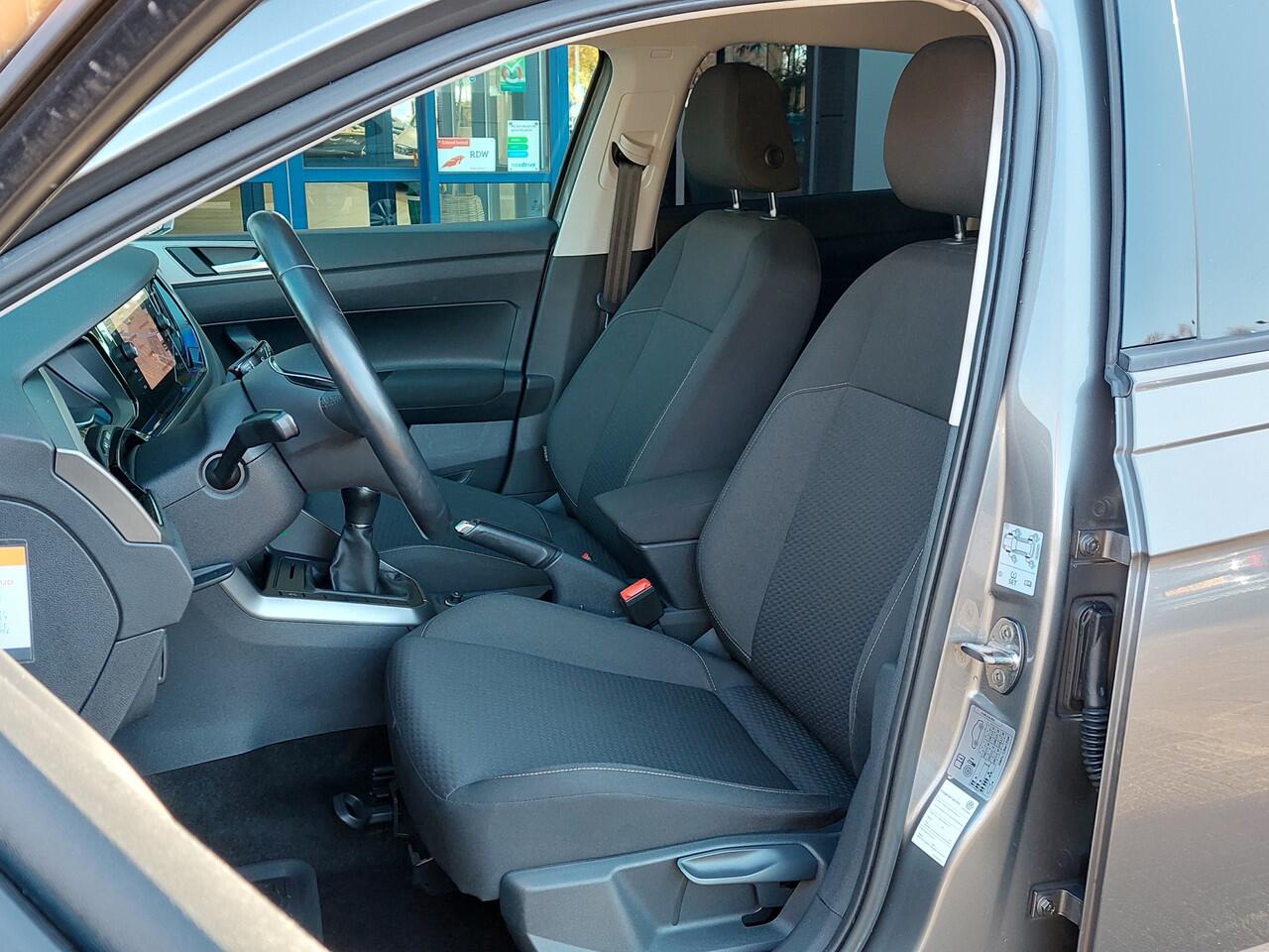 Volkswagen POLO 1.0 TSI 95pk Comfortline Executive 5-Deurs | Origineel NL | Navi + Apple Carplay + Android Auto | Airco | Adap. Cruise | Lichtsensor | Mistlampen | 15''lm