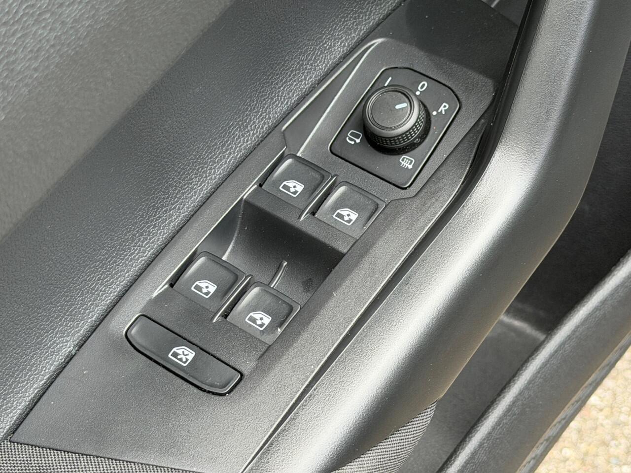 Volkswagen POLO 1.0 TSI Life 95pk DSG | Dode hoek | Adapt. Cruise | Led | Rijklaar incl. 1 jaar Bovag garantie