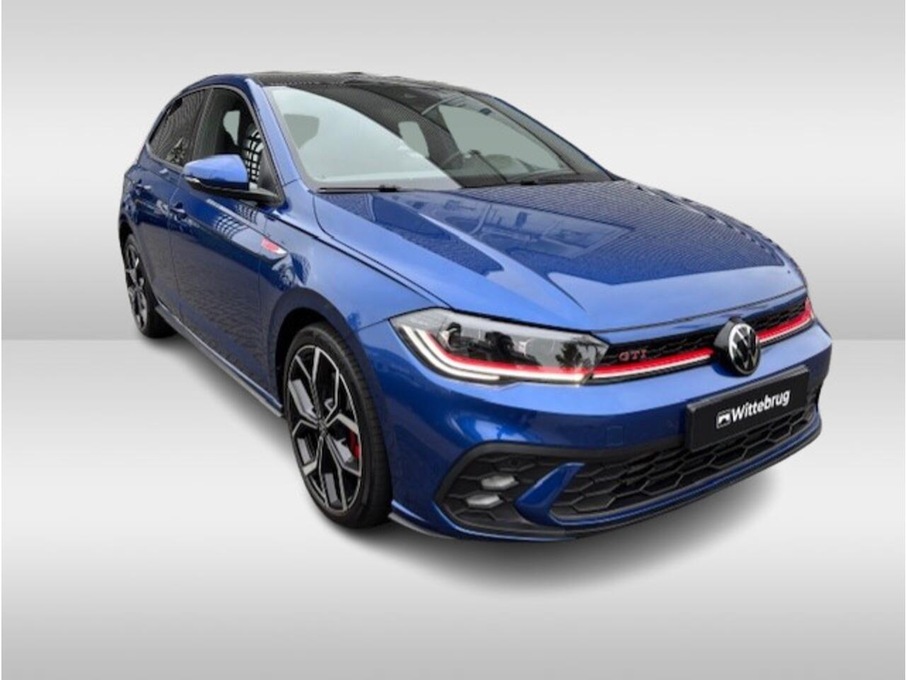 Volkswagen POLO 2.0 TSI 207pk DSG GTI / Fabrieksgarantie 2027 / Panoramadak / IQ LED Matrix / 18" LMV / Beats Audio / Stoelverwarming / Sfeerverlichting