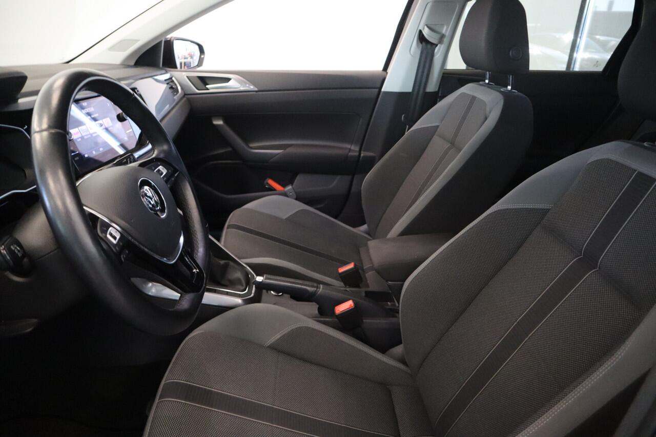 Volkswagen POLO 1.0 TSI Highline R-line Adaptive-Cruise Navigatie 17'Lmv 24 maanden garantie mogelijk (*vraag naar de voorwaarden)