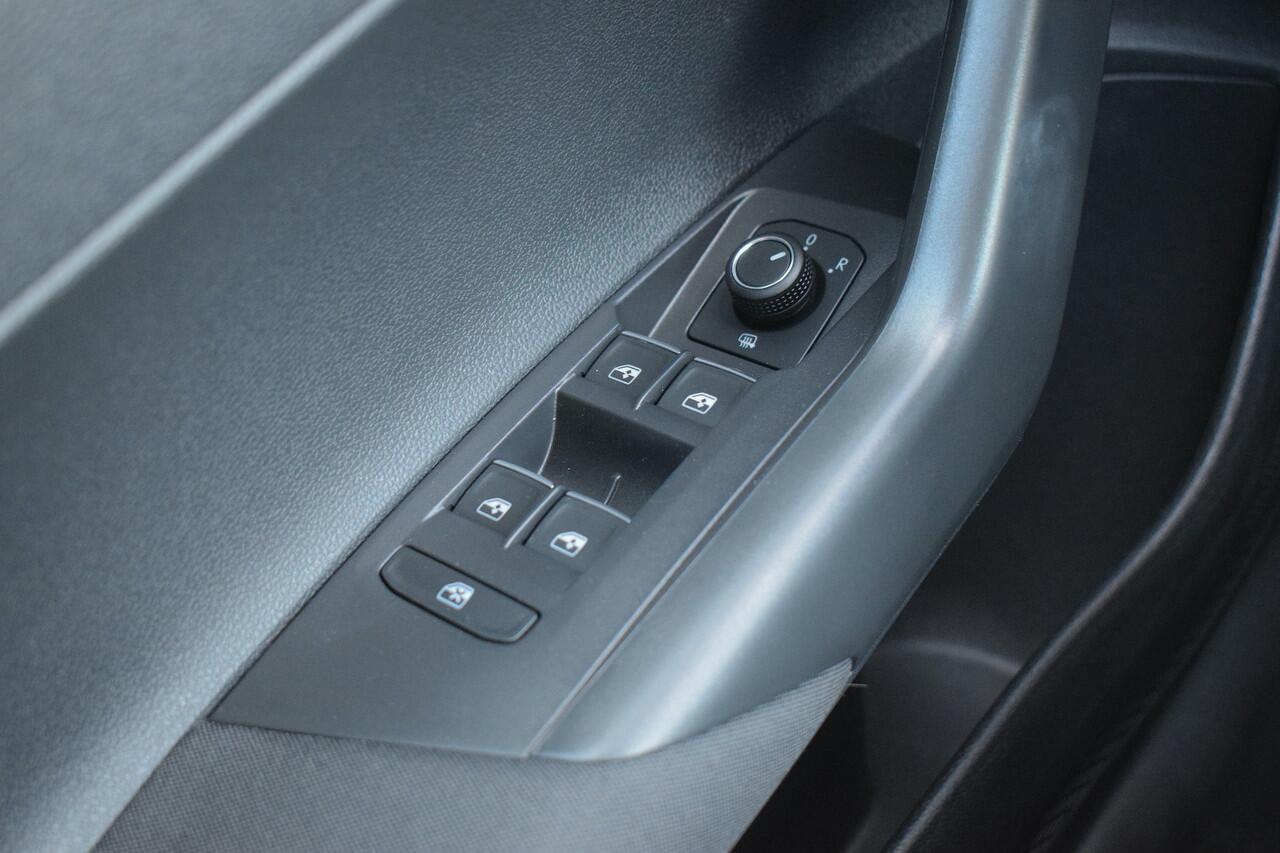 Volkswagen POLO 1.0 TSI Business R | 115 pk | R-Line | Apple CarPlay | Adaptive | Climate