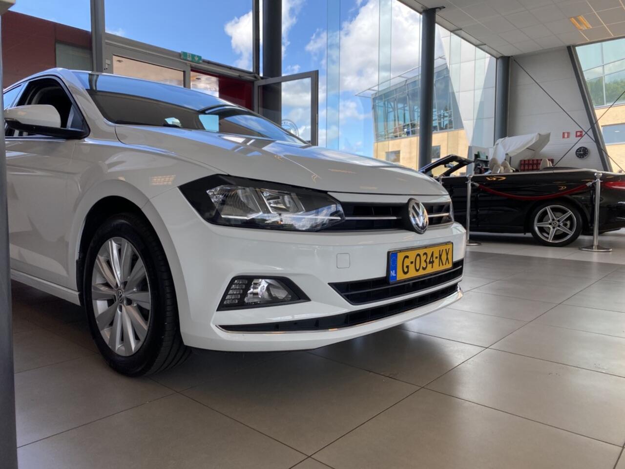 Volkswagen POLO 1.0 TSI Highline,Apple Carplay Android/Auto,Climatecontrol,Cruise control adaptief,Spraakbediening,Stuur Multifunctioneel,l16 Inch Lmv