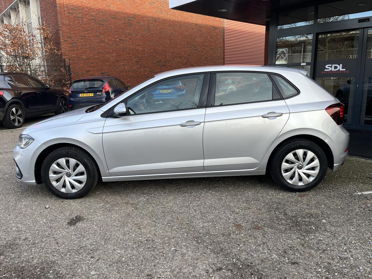 Volkswagen POLO 1.0 TSI Comfortline 1e EIGENAAR!! // FULL LED // APPLE CARPLAY / ANDROID AUTO // PDC V+A // CRUISE
