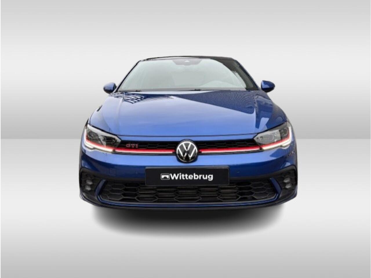 Volkswagen POLO 2.0 TSI 207pk DSG GTI / Fabrieksgarantie 2027 / Panoramadak / IQ LED Matrix / 18" LMV / Beats Audio / Stoelverwarming / Sfeerverlichting