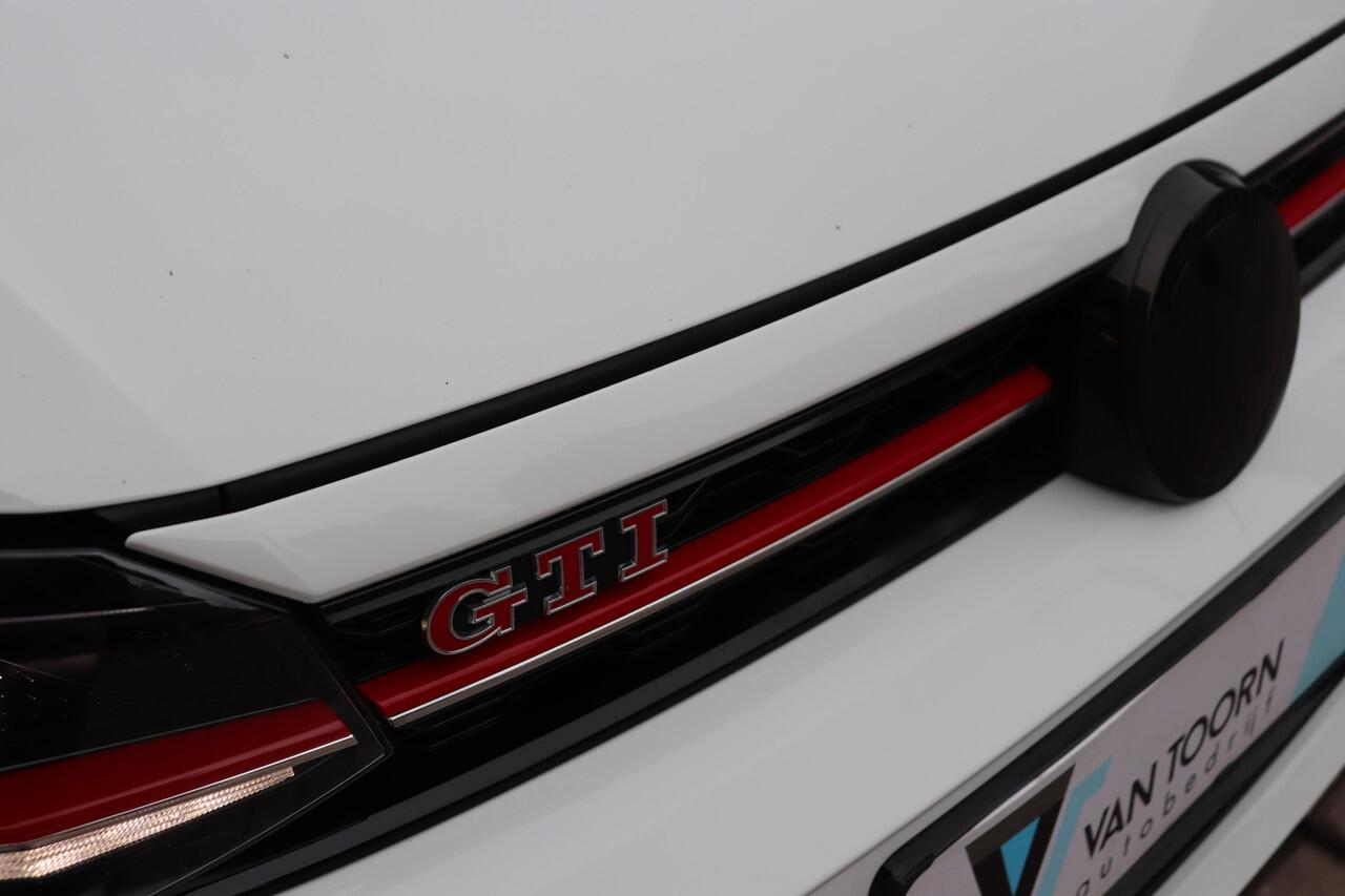 Volkswagen POLO 2.0 TSI GTI DSG. Panoramadak, Milltek uitlaat.