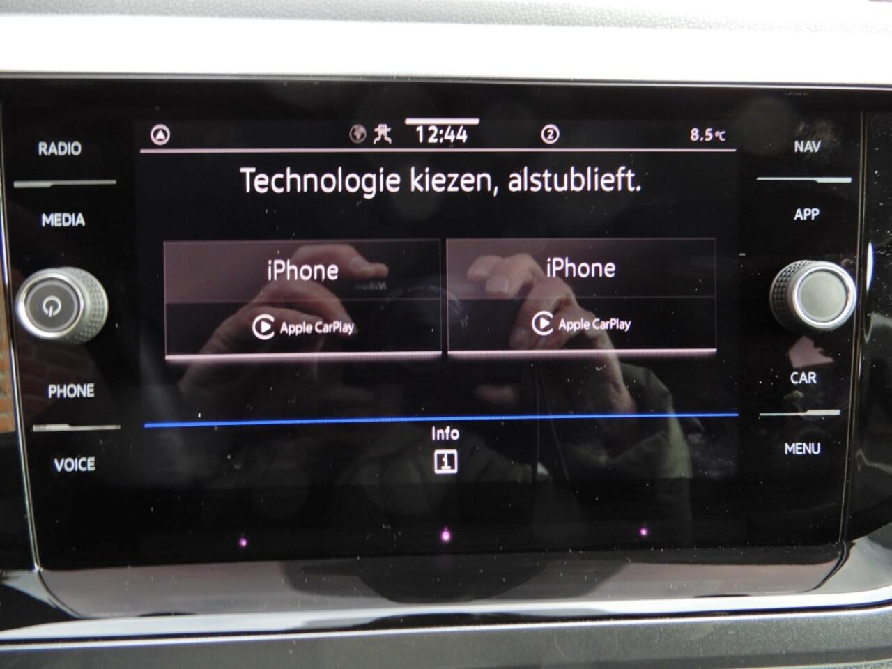 Volkswagen POLO 1.0 TSI Style Automaat - IQ Light