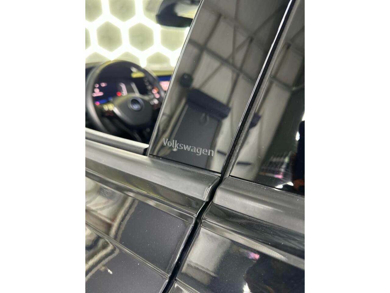 Volkswagen POLO R-Line 1.0 Tsi Dsg Bj2021 31dkm!!! Financiering mogelijk