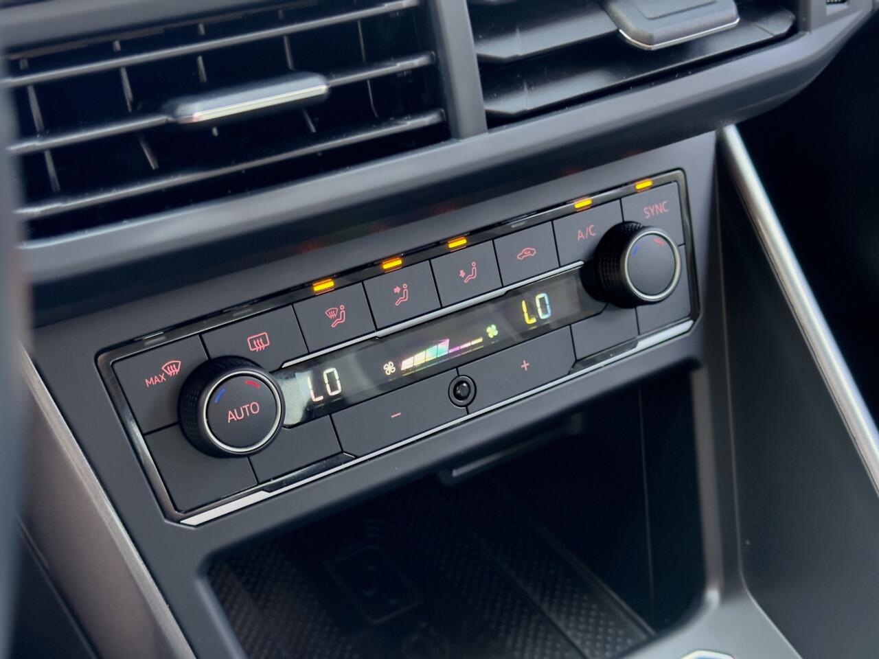 Volkswagen POLO 1.0 TSI ACTIE! BETAAL NU 50% 9450 DE REST IN 2JR RENTEVRIJ FINANCIEREN