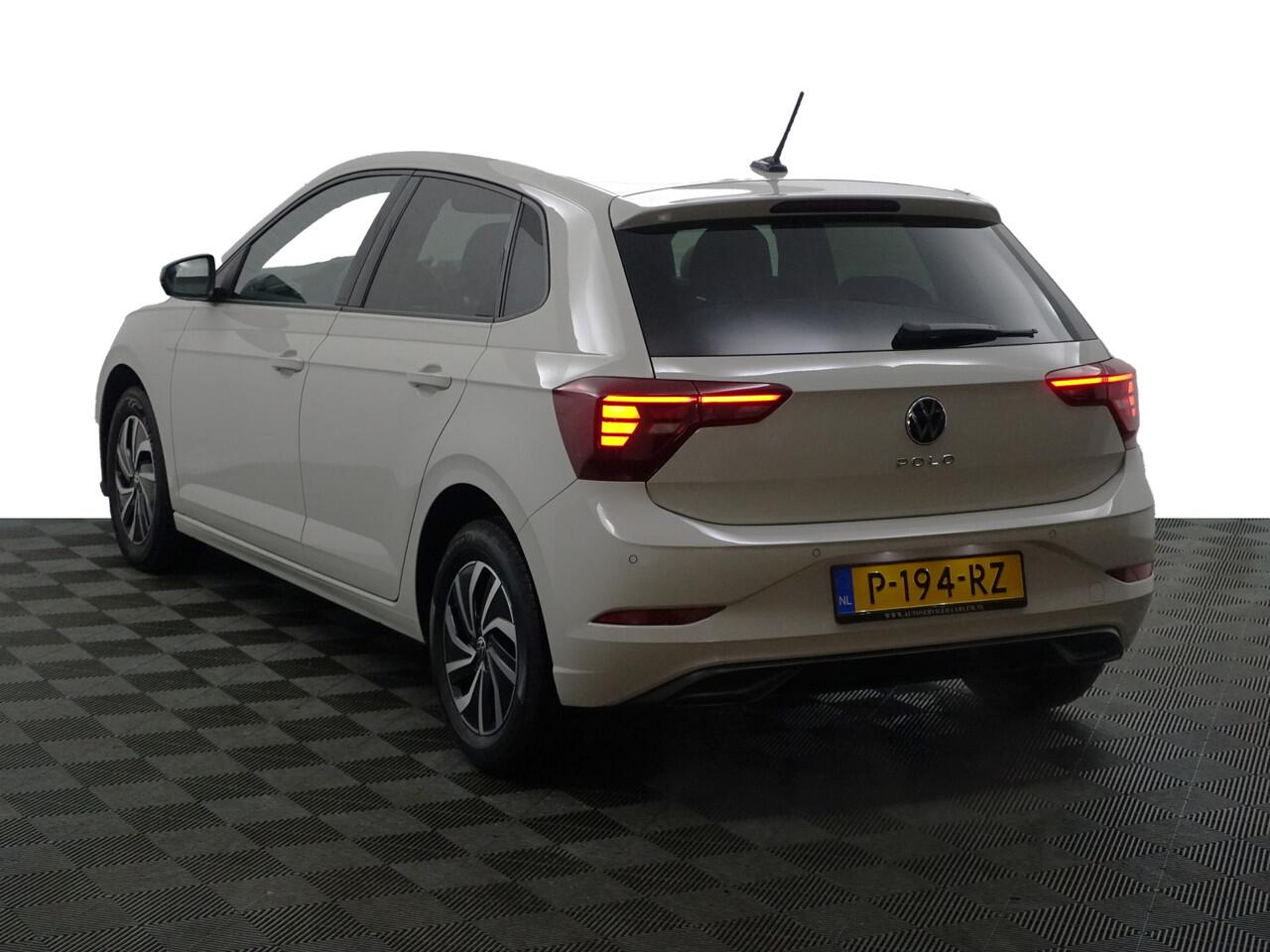 Volkswagen POLO 1.0 TSI Life Advanced- Nieuw Model, Virtual Cockpit, Camera, Carplay, Android Auto, Privacy Glass