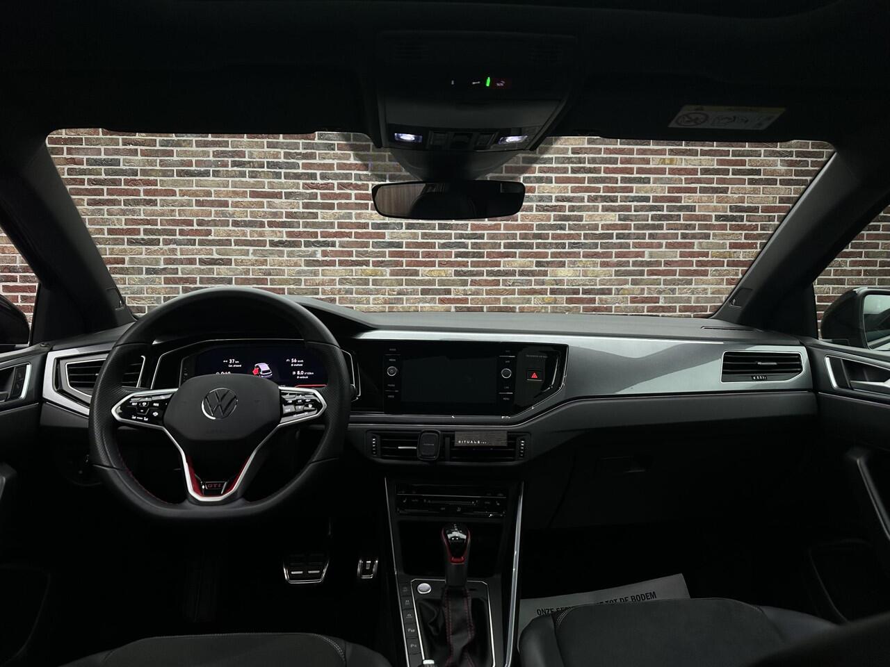 Volkswagen POLO 2.0 TSI GTI Panorama Beats IQ Virtual Garantie