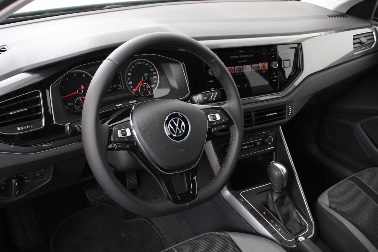 Volkswagen POLO 1.0 TSI DSG Highline | Navigatie | Climate Control | Cruise Control | DAB | Bluetooth | Lichtmetalen velgen