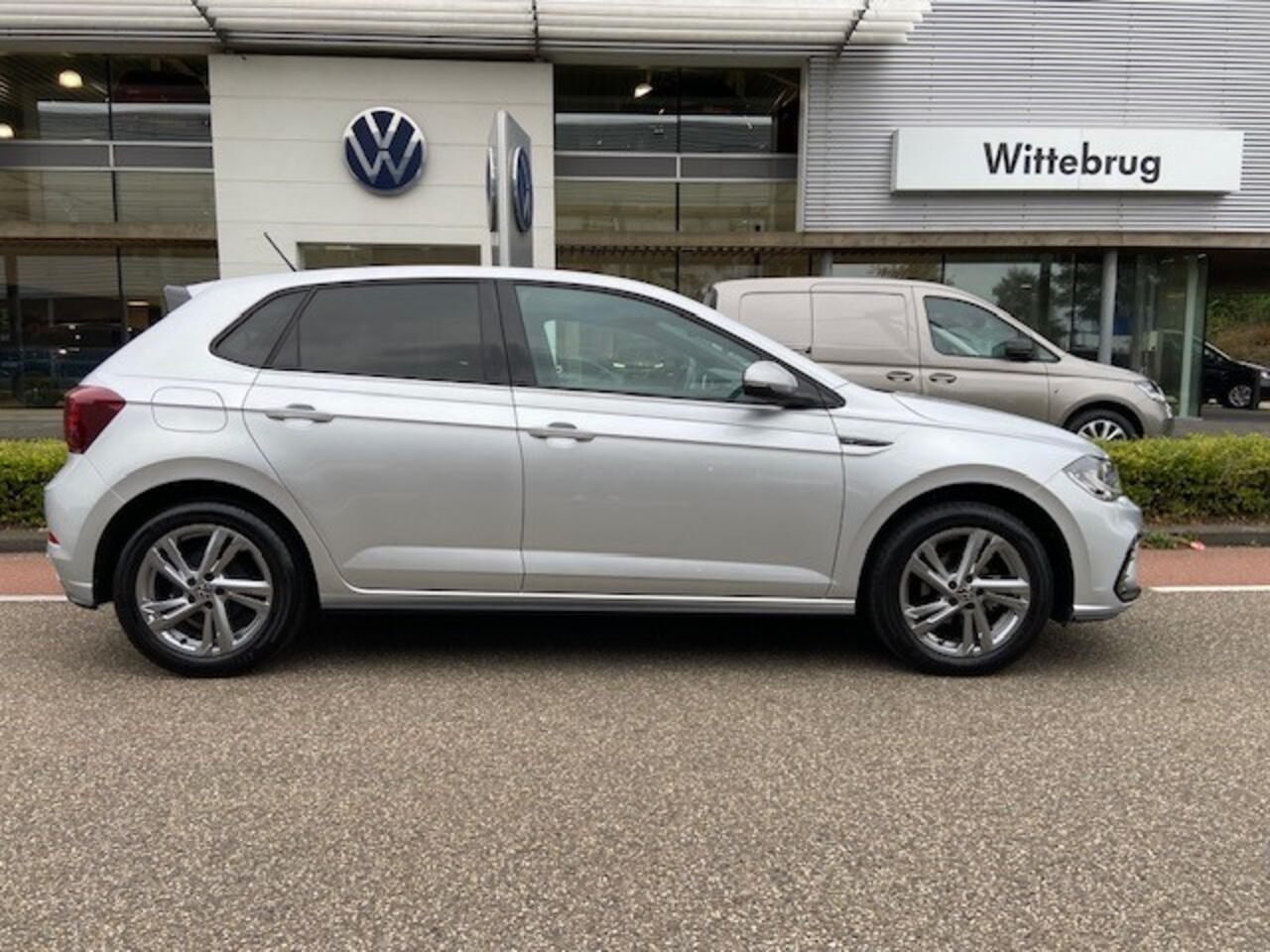 Volkswagen POLO 1.0 TSI R-Line / 16"LMV / CAMERA / NAVI / APP.Connect / PDC v+a / Sportstoelen