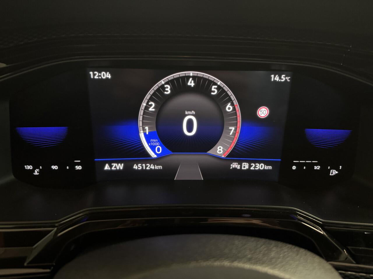 Volkswagen POLO 1.0 Stoelverwarming/Navi/Parkeersensoren