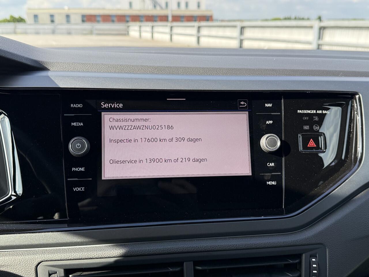 Volkswagen POLO 1.0 TSI R-Line DSG | IQ-light | Nav | Clima