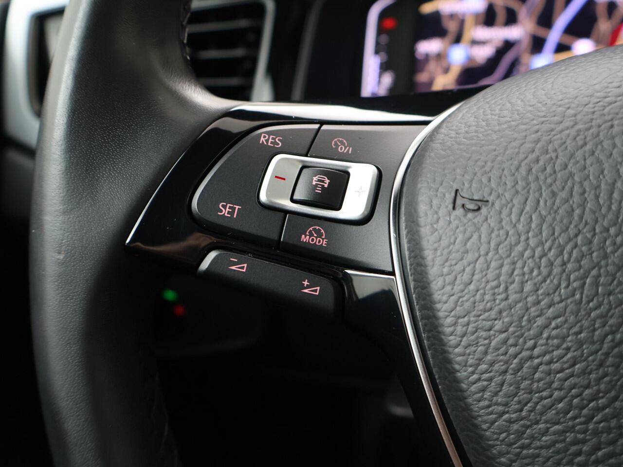 Volkswagen POLO 1.0 TSI Comfortline| R-line| Panomaradak| Led