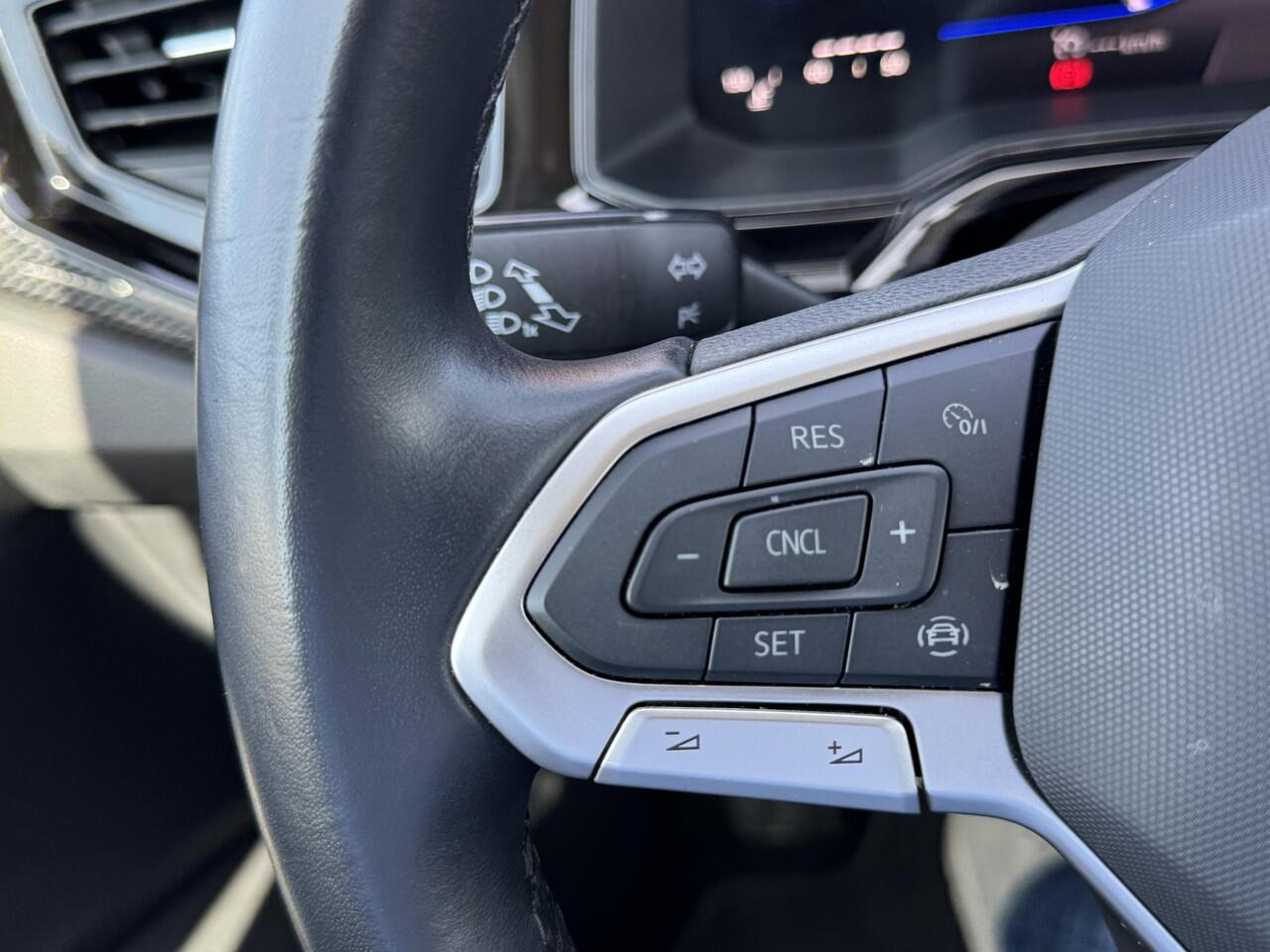 Volkswagen POLO 1.0 TSI Life | App-Connect navigatie | Cruise-control