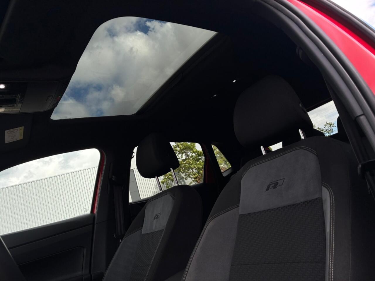 Volkswagen POLO 1.0 TSI Highline Business R-line Aut [ Panoramadak Virtual Cockp