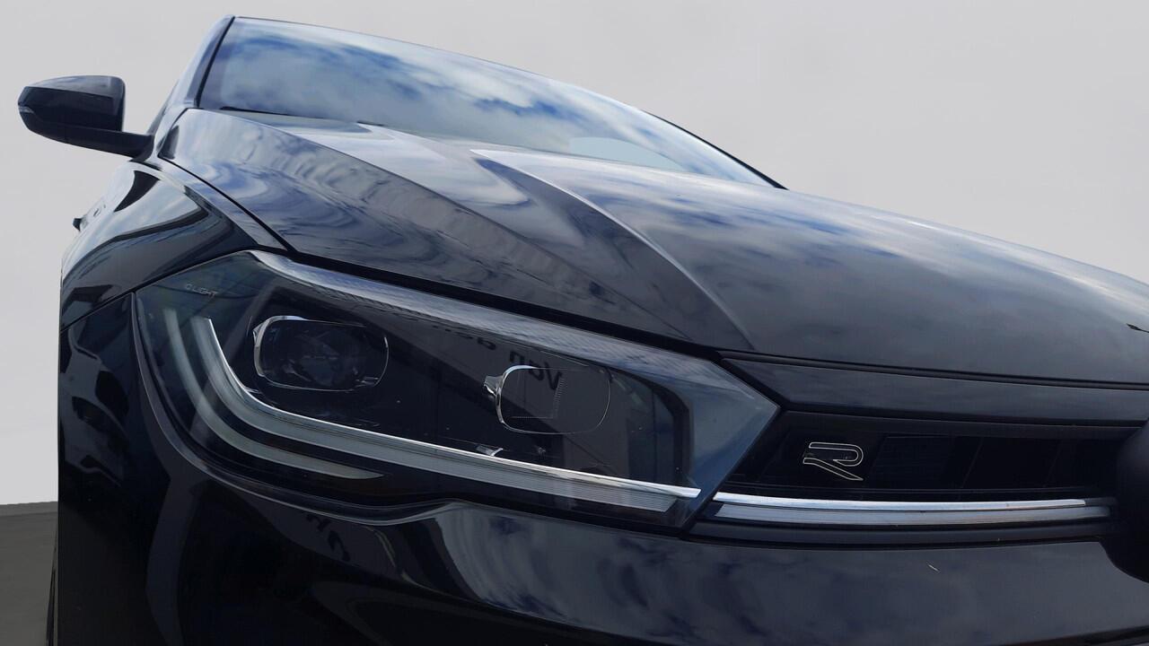 Volkswagen POLO R-Line Business 1.0 70 kW / 95 pk TSI Aut | Camera | Panoramadak / Demonstratieauto