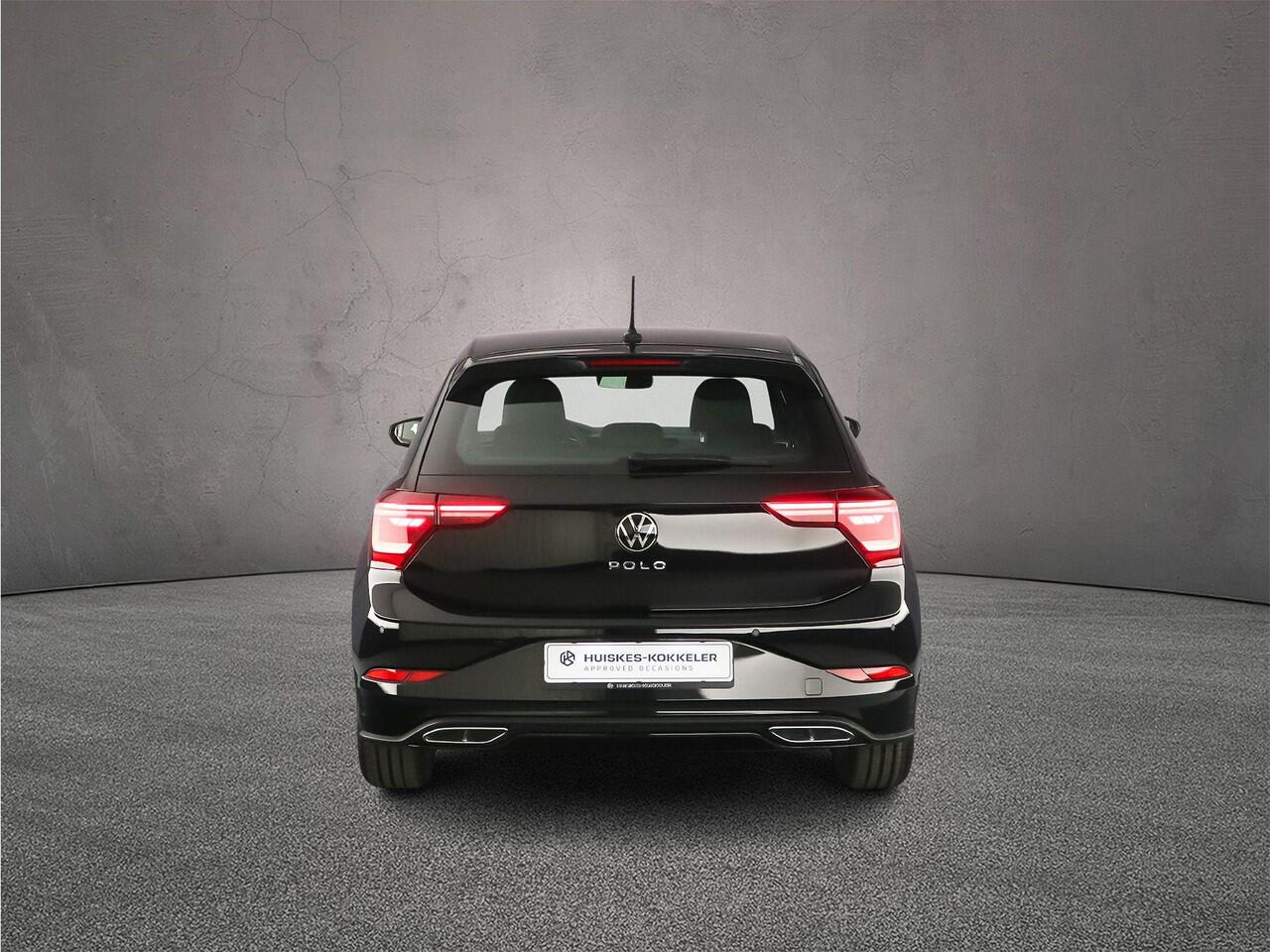 Volkswagen POLO R-Line 1.0 TSI 95pk DSG Automaat Adaptive cruise control, Achteruitrijcamera, LED matrix koplampen, Stoelverwarming, Parkeersensoren, App connect