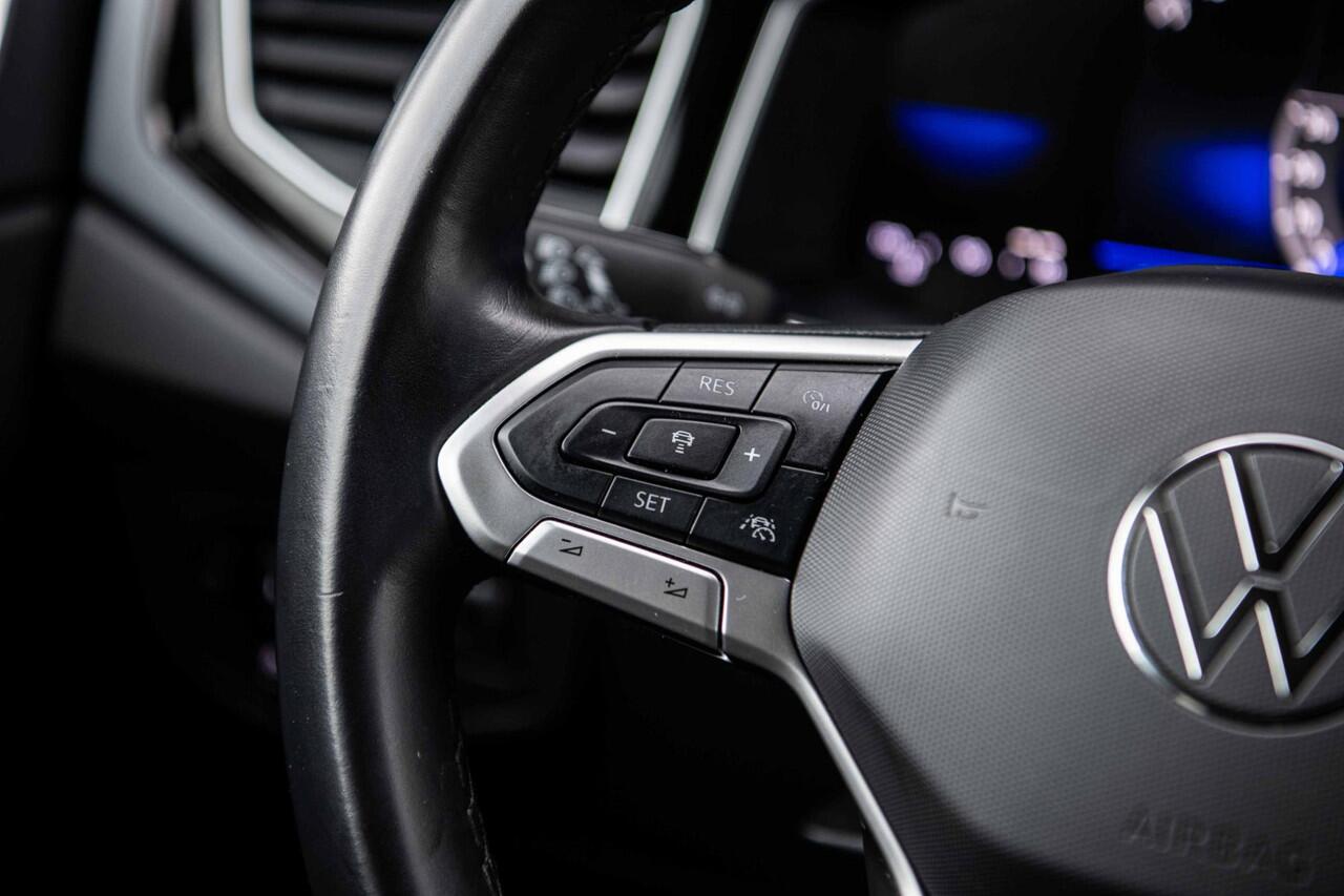 Volkswagen POLO 1.0 TSi 95 pk R-Line | 2x R-Line | 17" Bergamo | LED