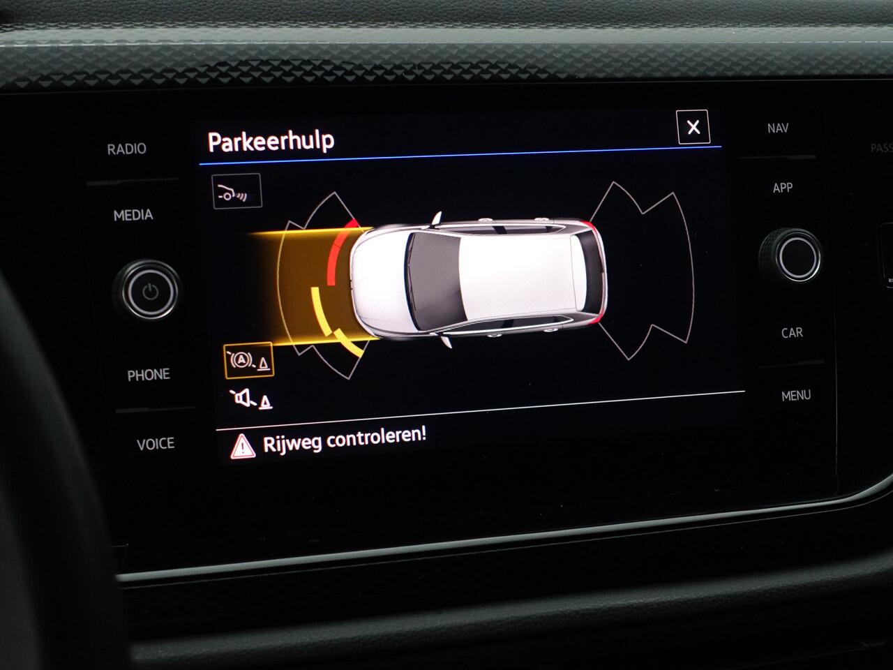 Volkswagen POLO 1.0 TSI Life Advanced- Nieuw Model, Virtual Cockpit, Camera, Carplay, Android Auto, Privacy Glass