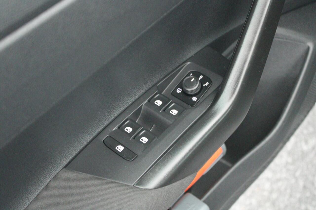 Volkswagen POLO 1.0 TSI 95pk Life ACC Virtual Cockpit DAB