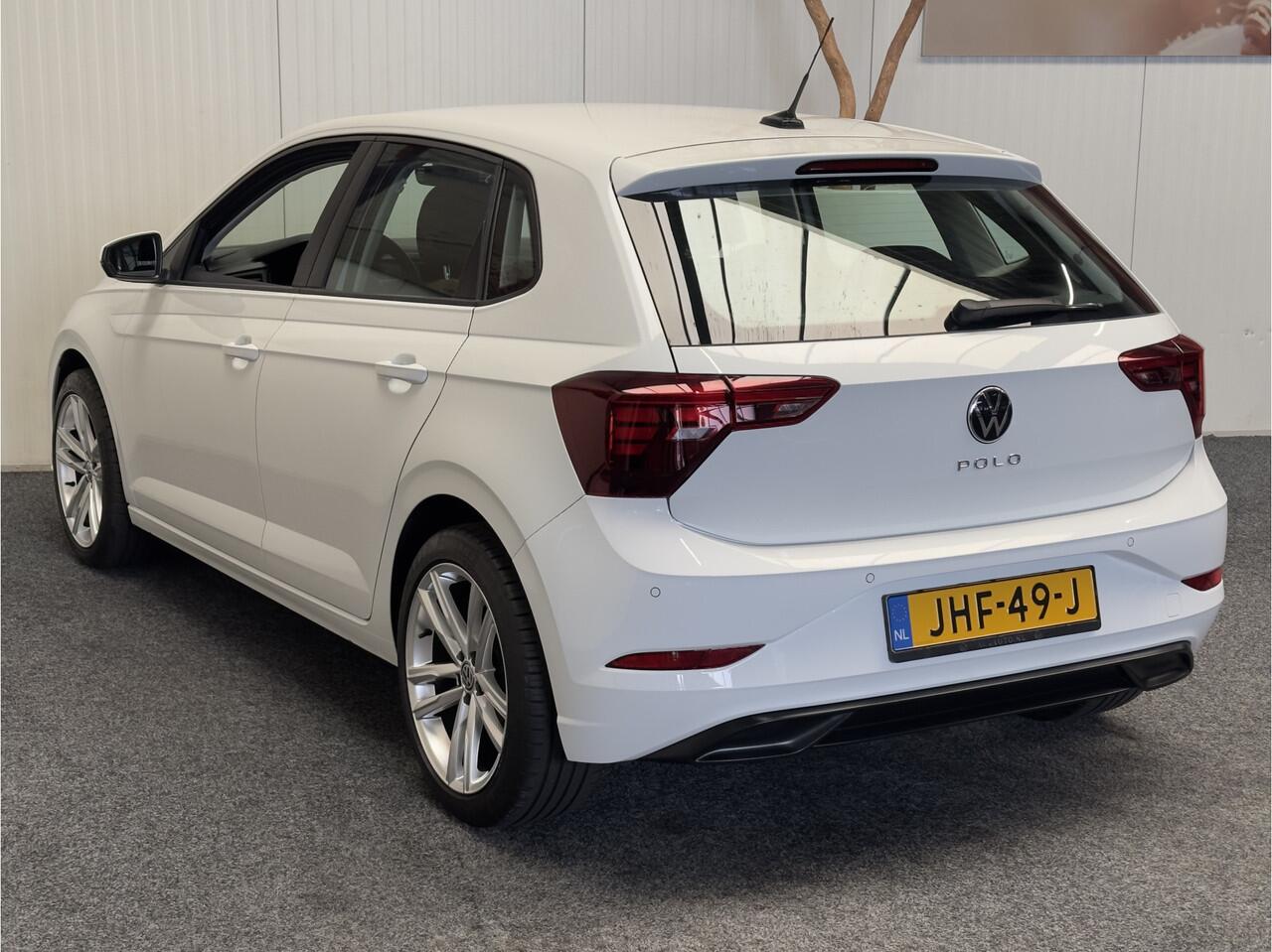 Volkswagen POLO 1.0 MPI COMFORTLINE CRUISE CONTROL AIRCO STOELVERWARMING RIJSTROOKSENSOREN BLUETOOTH TELEFOON MEDIA VOORBEREIDING PDC ZEER MOOI !! 3010