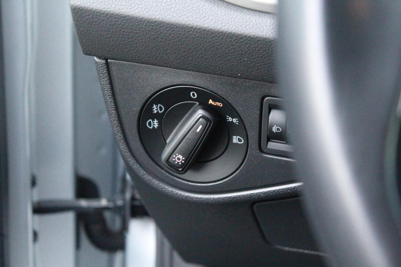 Volkswagen POLO 1.0 TSI R-Line Edition | ACC | Carplay |