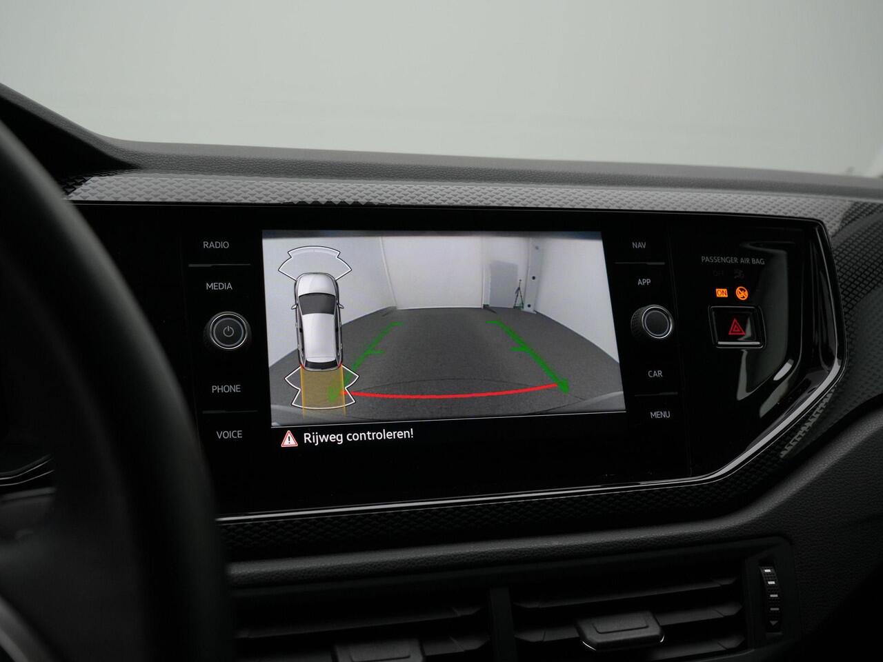 Volkswagen POLO 1.0 TSI 95 pk DSG Life Edition | Navigatie | Achteruitrijcamera | Adaptive Cruise