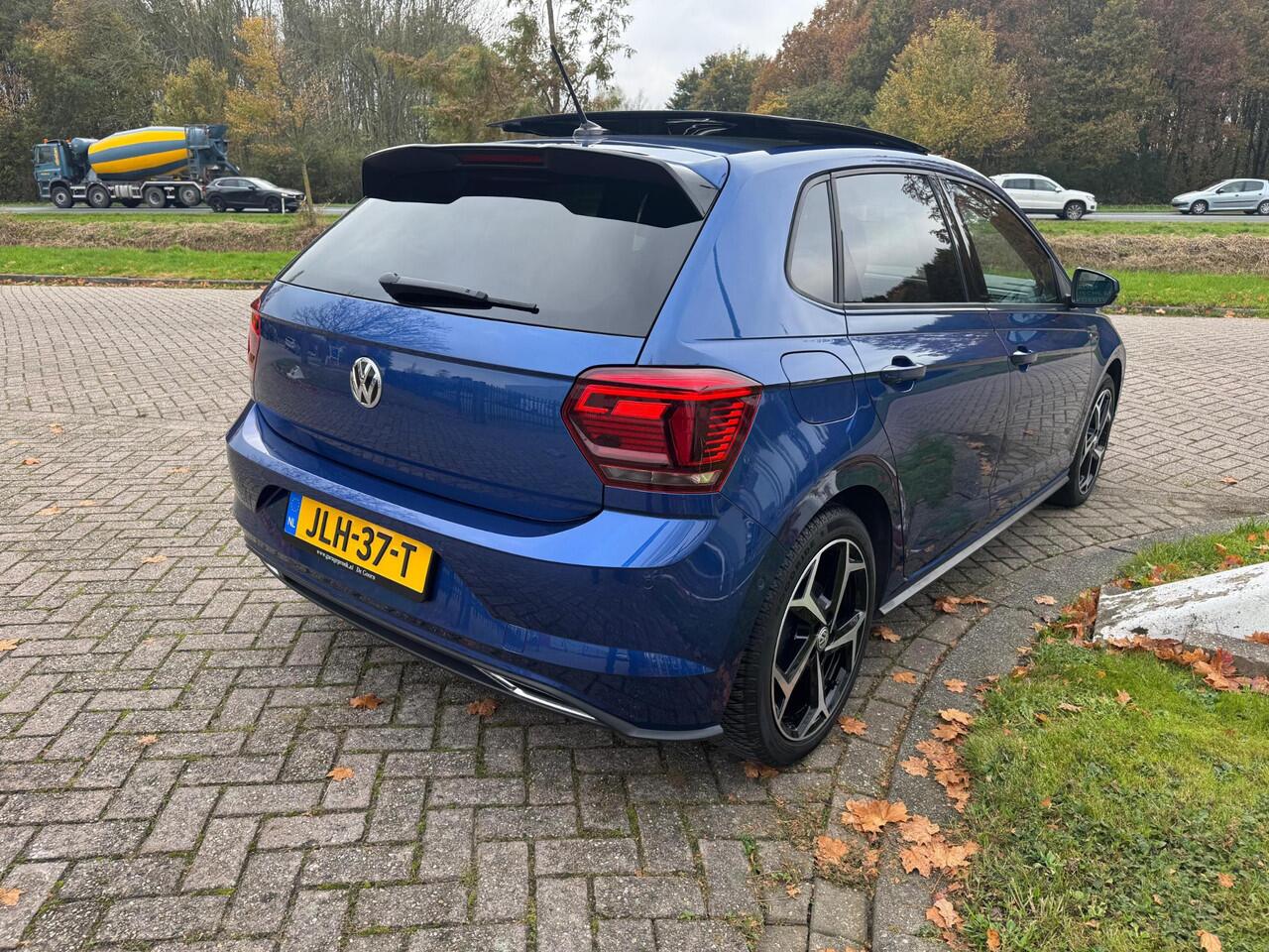 Volkswagen POLO 1.0 TSI Highline R-LINE CARPLAY/NAVI/STOELVERWARM