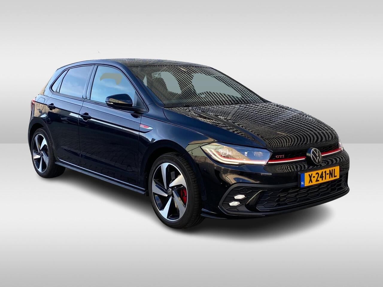 Volkswagen POLO 2.0 TSI GTI / IQ Led Koplampen / Achteruitrijcamera / Stoelverwarming / Navigatie / 17'' LMV / VW