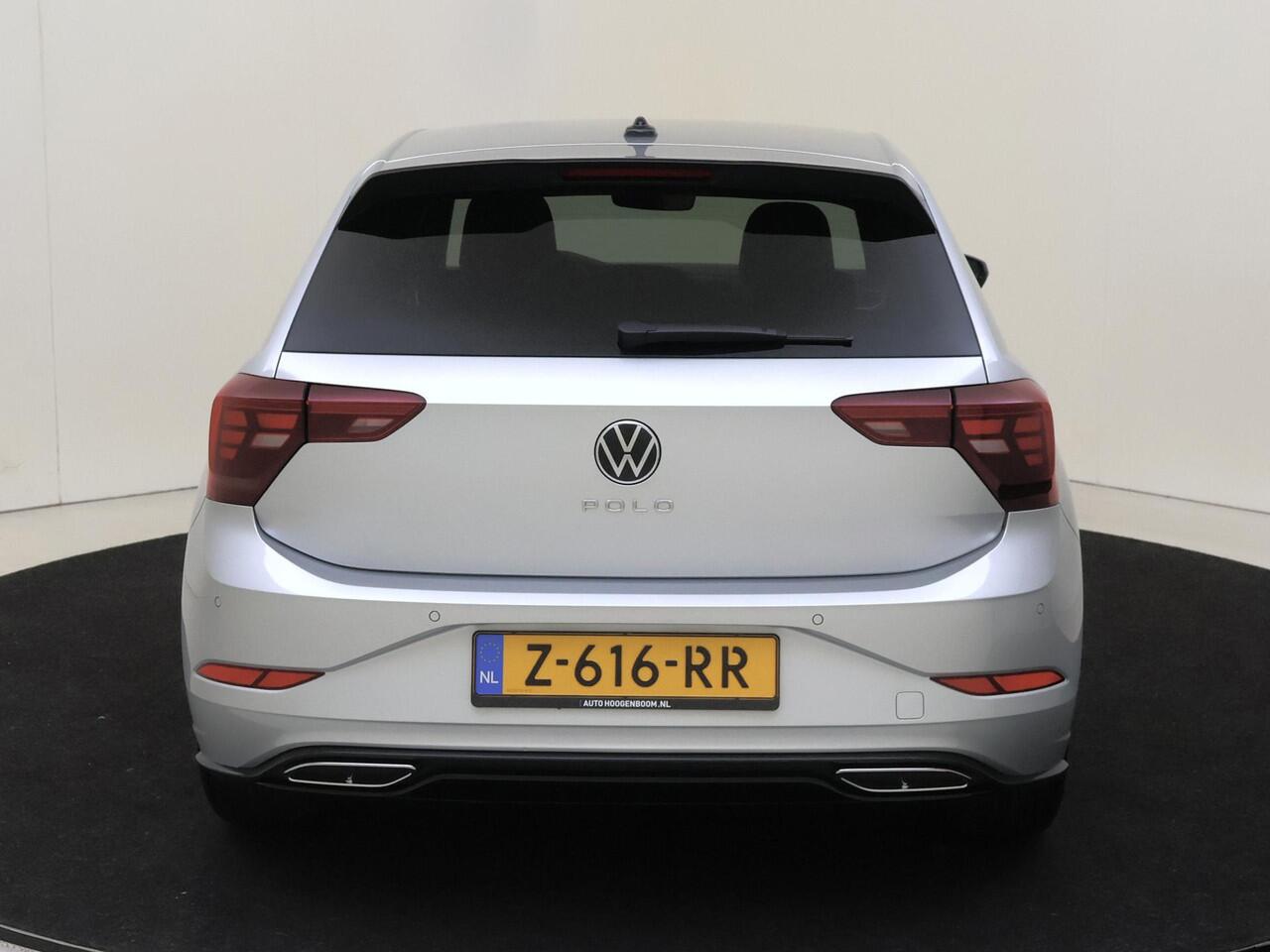 Volkswagen POLO 1.0 TSI R-Line | Achteruitrijcamera | Keyless | Adaptieve cruise control | Stoelverwarming | Digital cockpit pro | CarPlay | Sfeerverlichting |