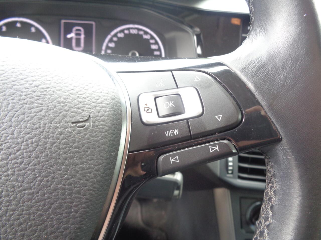 Volkswagen POLO 1.0 TSI Comfortline Carplay, navigatie, LM velgen