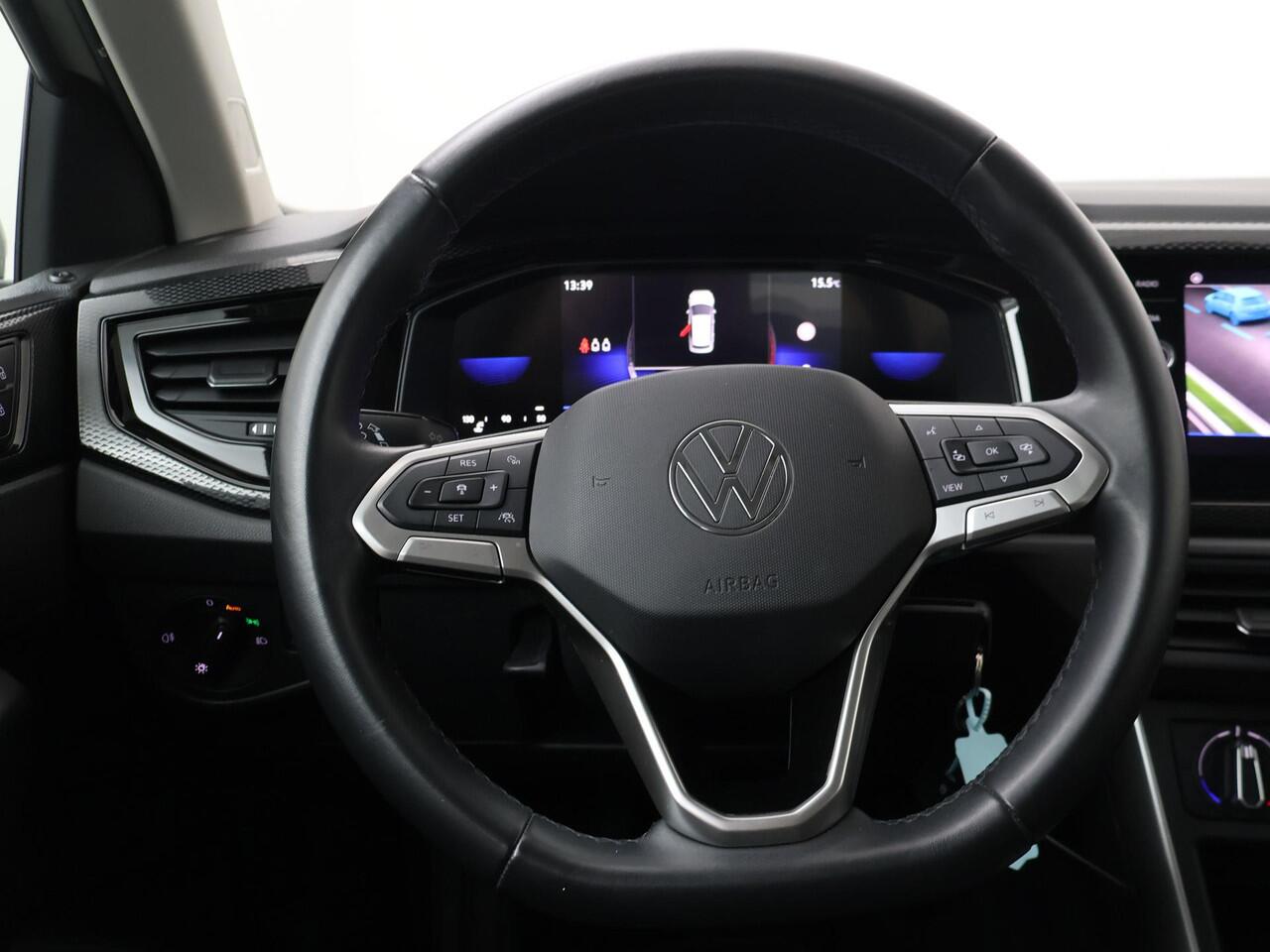 Volkswagen POLO 1.0 TSI Life | 95 PK | Adaptive cruise control | Parkeersensoren | Navigatiesysteem |