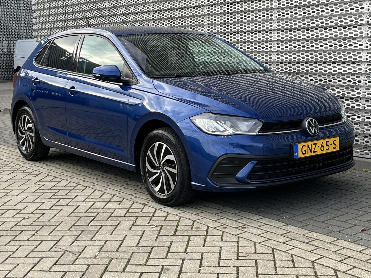 Volkswagen POLO 1.0 TSI Life Edition / App connect / Camera / Lichtmetaal 15 inch / Fabrieksgarantie 2028 / **