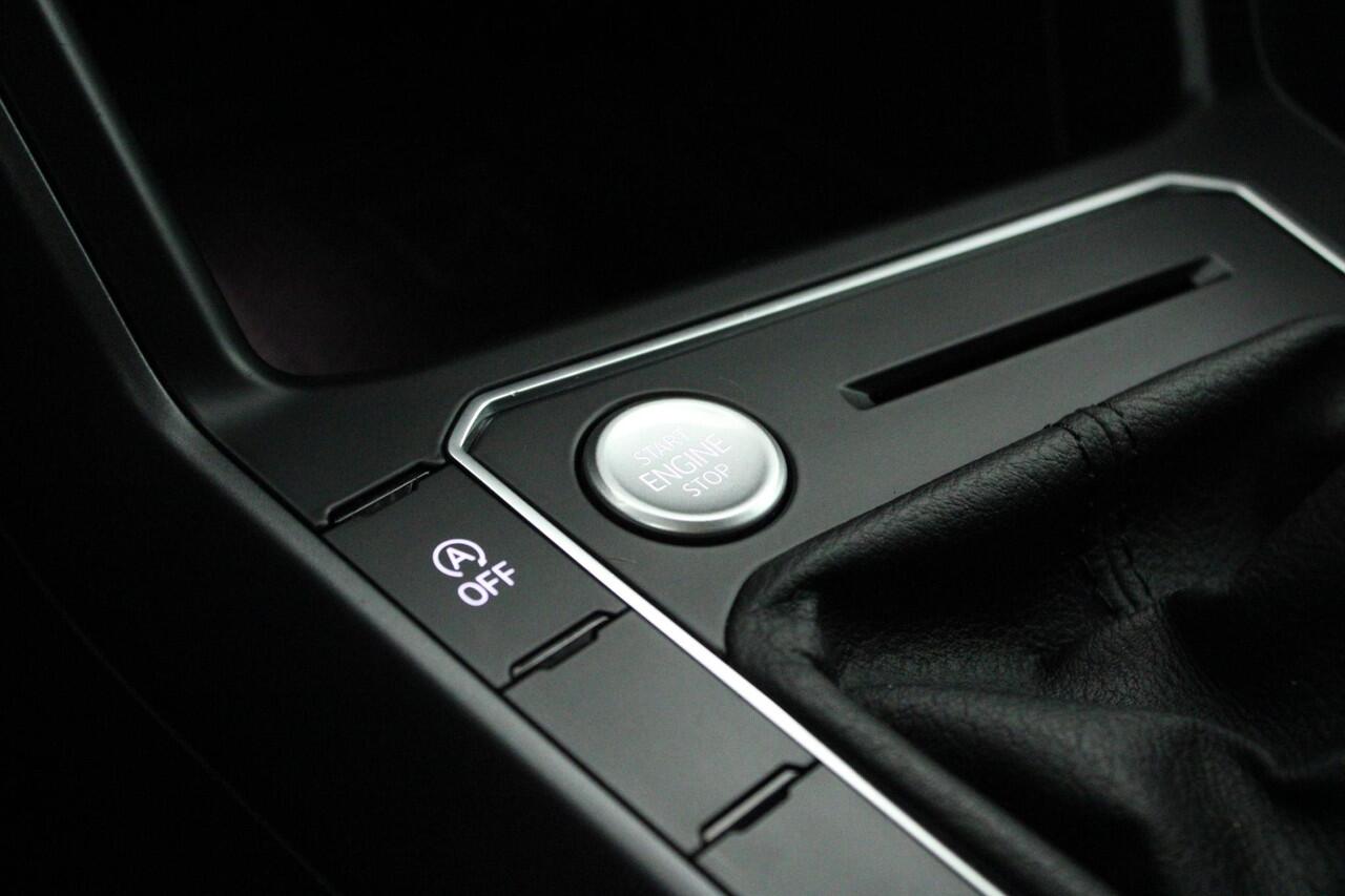 Volkswagen POLO 1.0 TSI 95pk 2x R-Line Navigatie Keyless Camera Virtual Cockpit Led Panoramadak