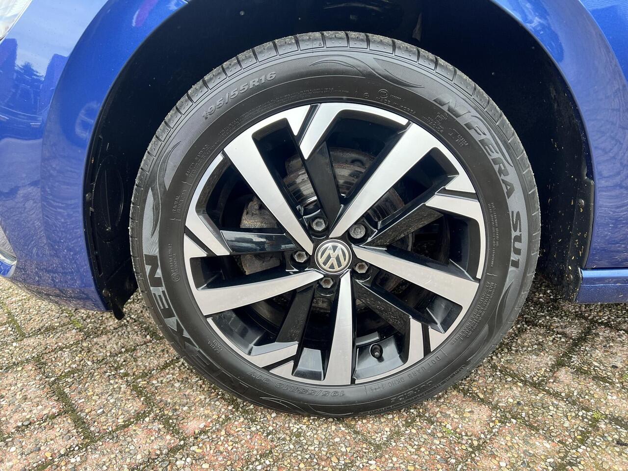 Volkswagen POLO 1.0 TSI R-Line Business /Apple Carplay/Panoramadak/Stoelverwarming/Climate Control/Cruise Control/Parksens. V+A/(MET GARANTIE*)