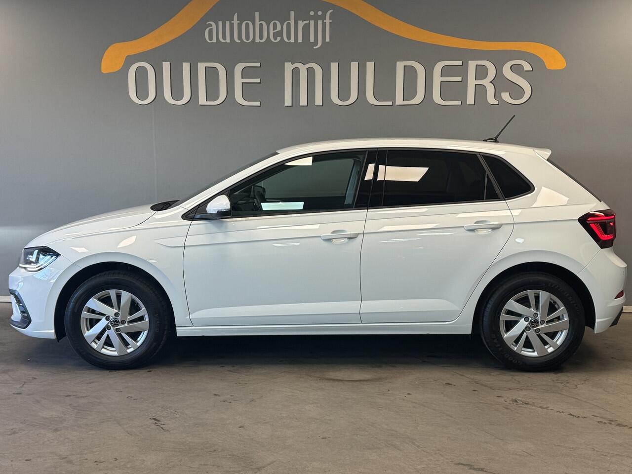 Volkswagen POLO 1.0 IQ Light/Stoelverwarming/AppConnect