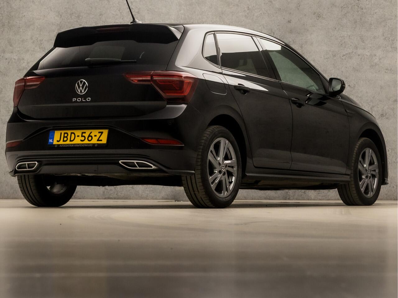 Volkswagen POLO 1.0 TSI R-Line Sport Automaat (2X R-LINE, VIRTUAL COCKPIT, APPLE CARPLAY, GRILL VERLICHT, CAMERA, STOELVERWARMING, SPORTSTOELEN, GETINT GLAS, DYNAMISCHE KNIPPERLICHTEN, ADAPTIVE CRUISE, NIEUWSTAAT)