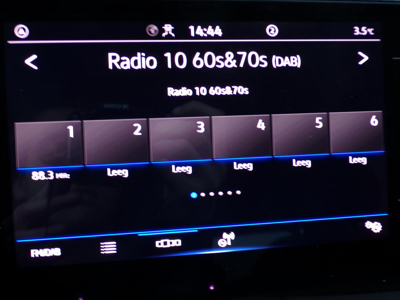 Volkswagen POLO 1.0 TSI Life, Automaat / Virtual Cockpit / Camera + Sensoren / LED / Adaptive cruise