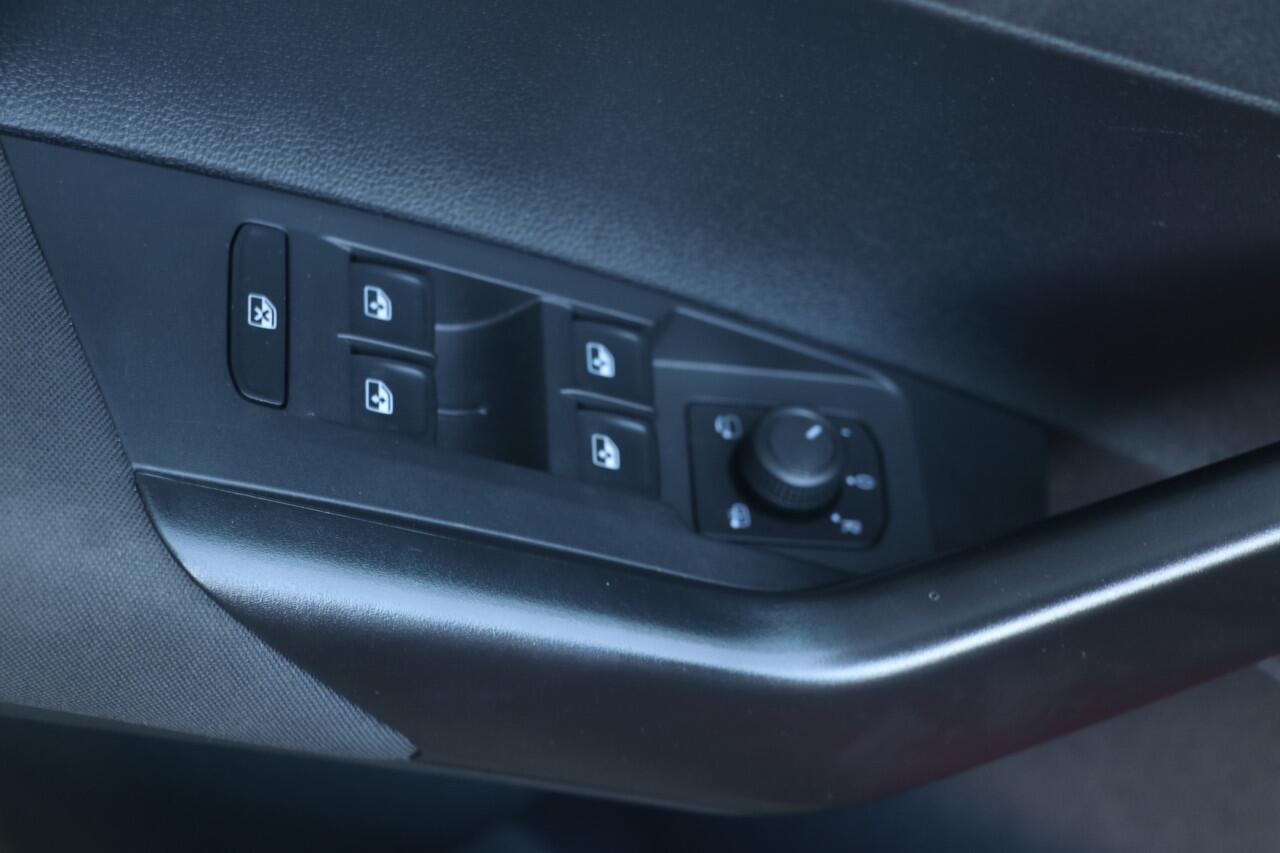 Volkswagen POLO 1.0 TSI highline automaat | IQ drive | ACC