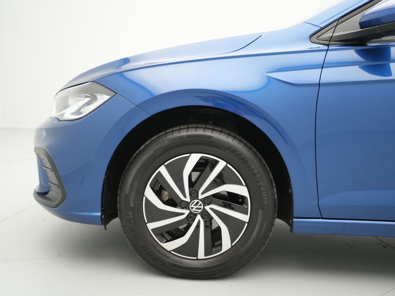 Volkswagen POLO 1.0 TSI 95pk DSG Life Edition Navigatie Stoelverwarming Acc Camera keyless Carplay ARGON 307