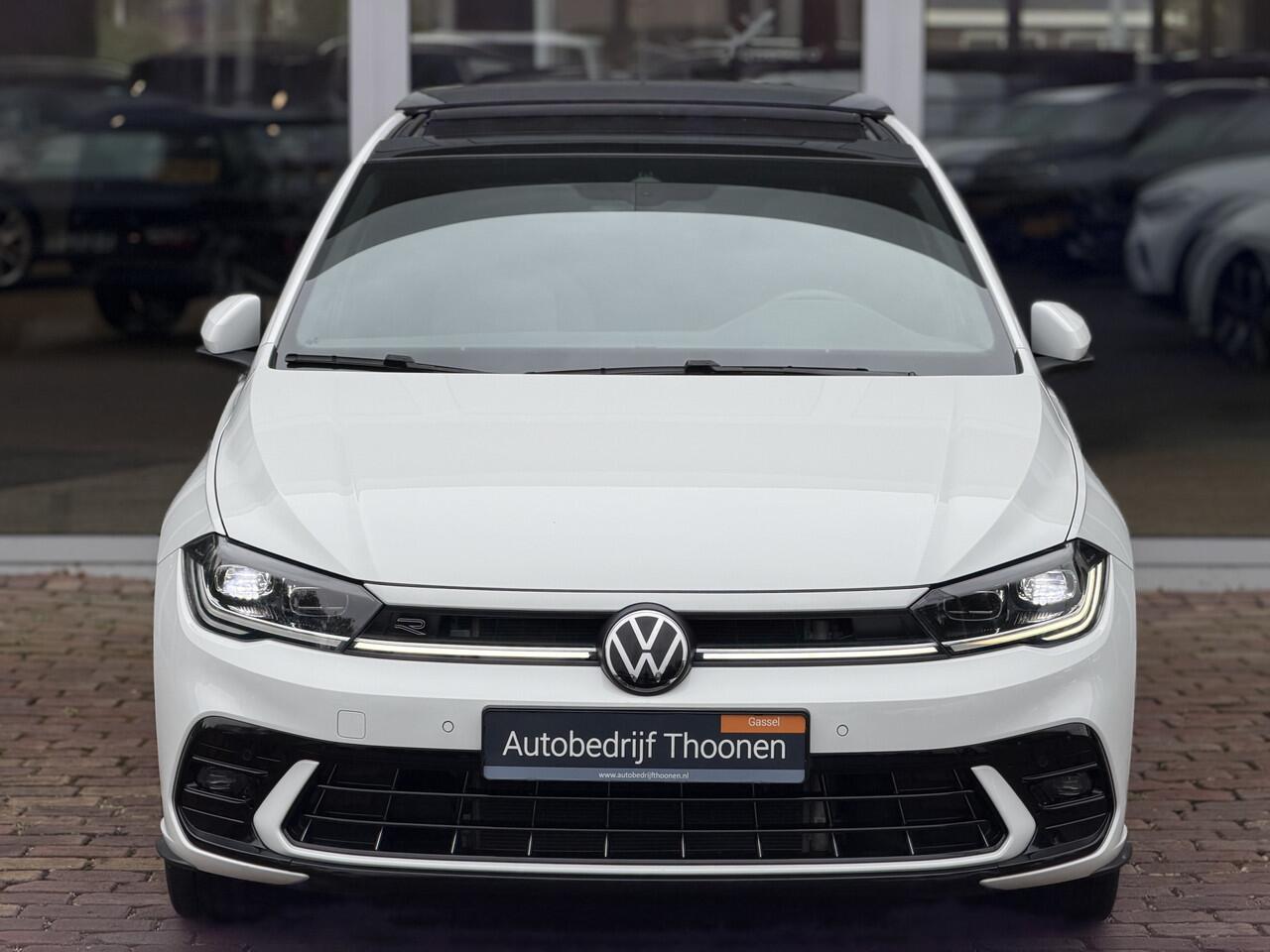 Volkswagen POLO 1.0 TSI R-Line 110pk | Pano | Camera | Dodehoek