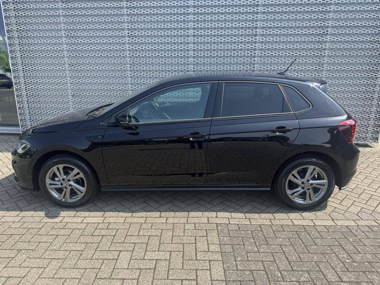 Volkswagen POLO R-Line 1.0 70 kW / 95 pk TSI Hatchback 5 versn. Ha nd | Multimedia pakket | Digital cockpit pro | Achteruitrijcamera |