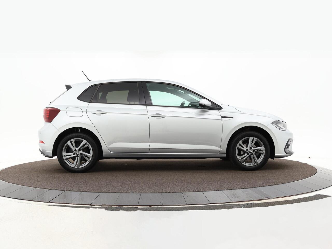 Volkswagen POLO 1.0 Tsi 95pk DSG R-Line · Apple/Android Car Play · Camera · ACC · Climatronic · Getint Glas · 16'' Inch · Garantie t/m 17-11-2028 of 100.000km