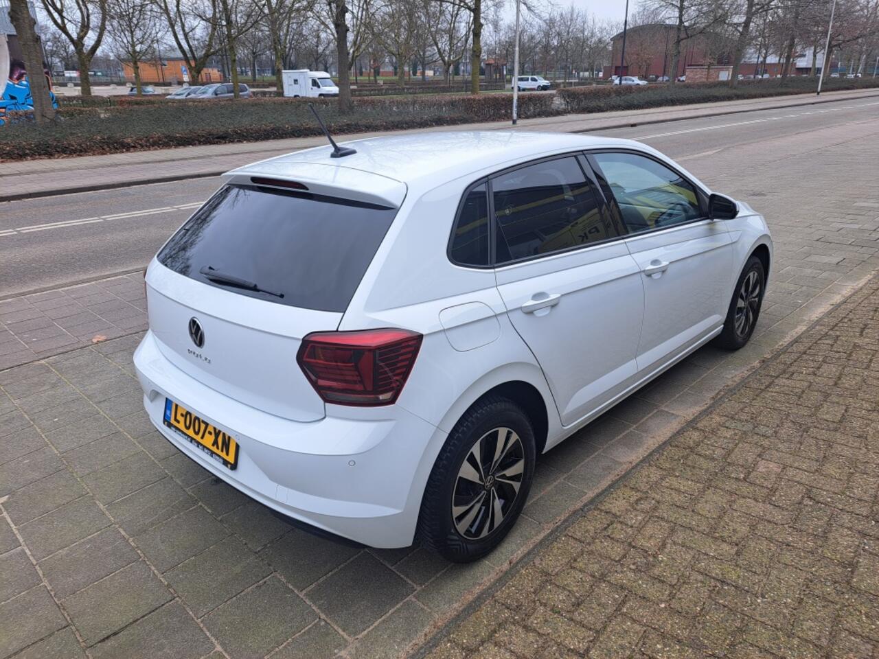 Volkswagen POLO 1.0 TSI Comf.l. Bus.